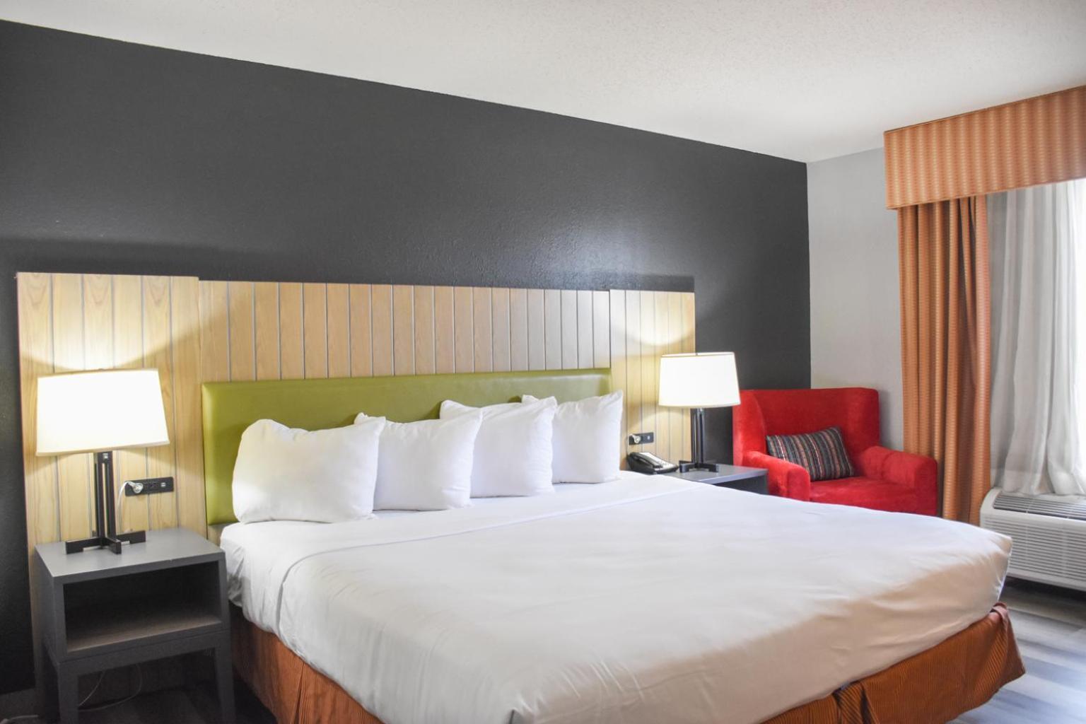 Country Inn & Suites By Radisson Bloomington-Normal West, Il Eksteriør bilde